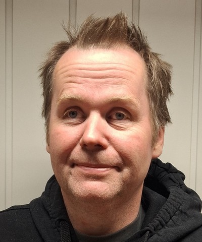 Lars Marius Eriksen style=